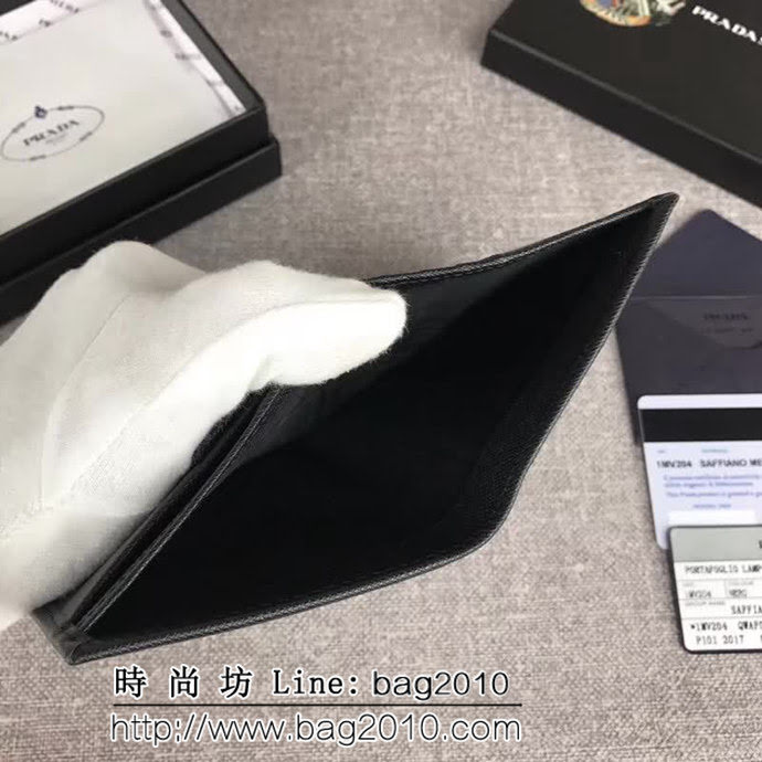 PRADA普拉達 經典爆款 頂級原單十字紋牛皮 女士短皮夾 1MV204 DD1410